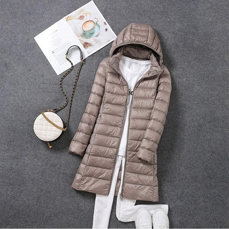 Kvinnor Ultralätt Packbar Lång Pufferjacka Höst Vinter Varm Hatt Avtagbar Huva Damkappa Parka 5XL 7XL M khaki