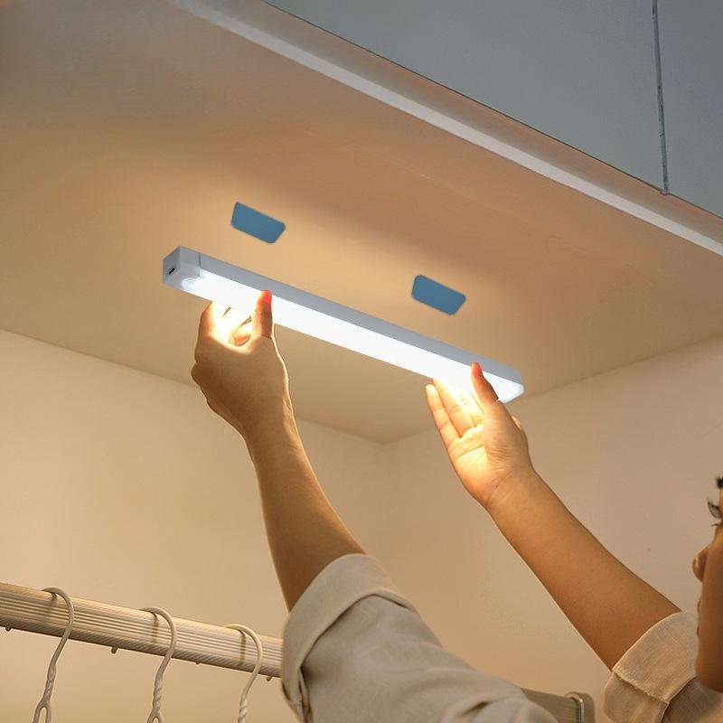 Trådlös LED Nattljus Rörelsesensor Ljus Garderob Nattlampa För Kök Sovrum Detektor Ljus Skåp Trappa Bakgrundsbelysning 20cm