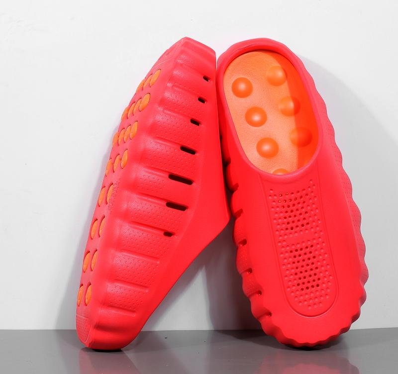 Sommar Herr Sandaler Strandtofflor Mode Utomhustofflor Casual Strand Vattensportskor Andningsbara Ihåliga Flip-Flops Billiga Herr Aqua Sneaker 38/39 röd