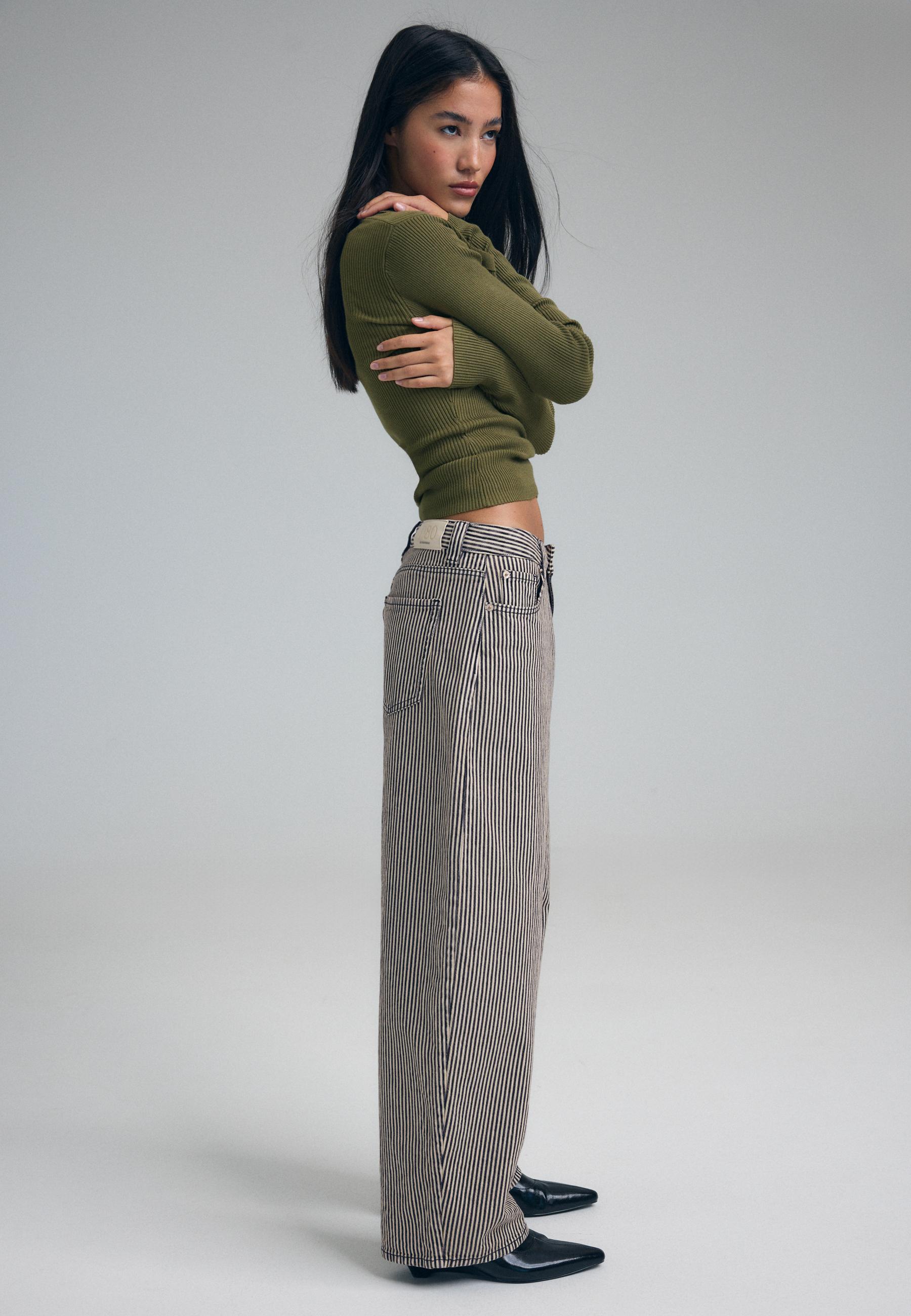 Stradivarius D80 Jeans Barrel Med Ränder