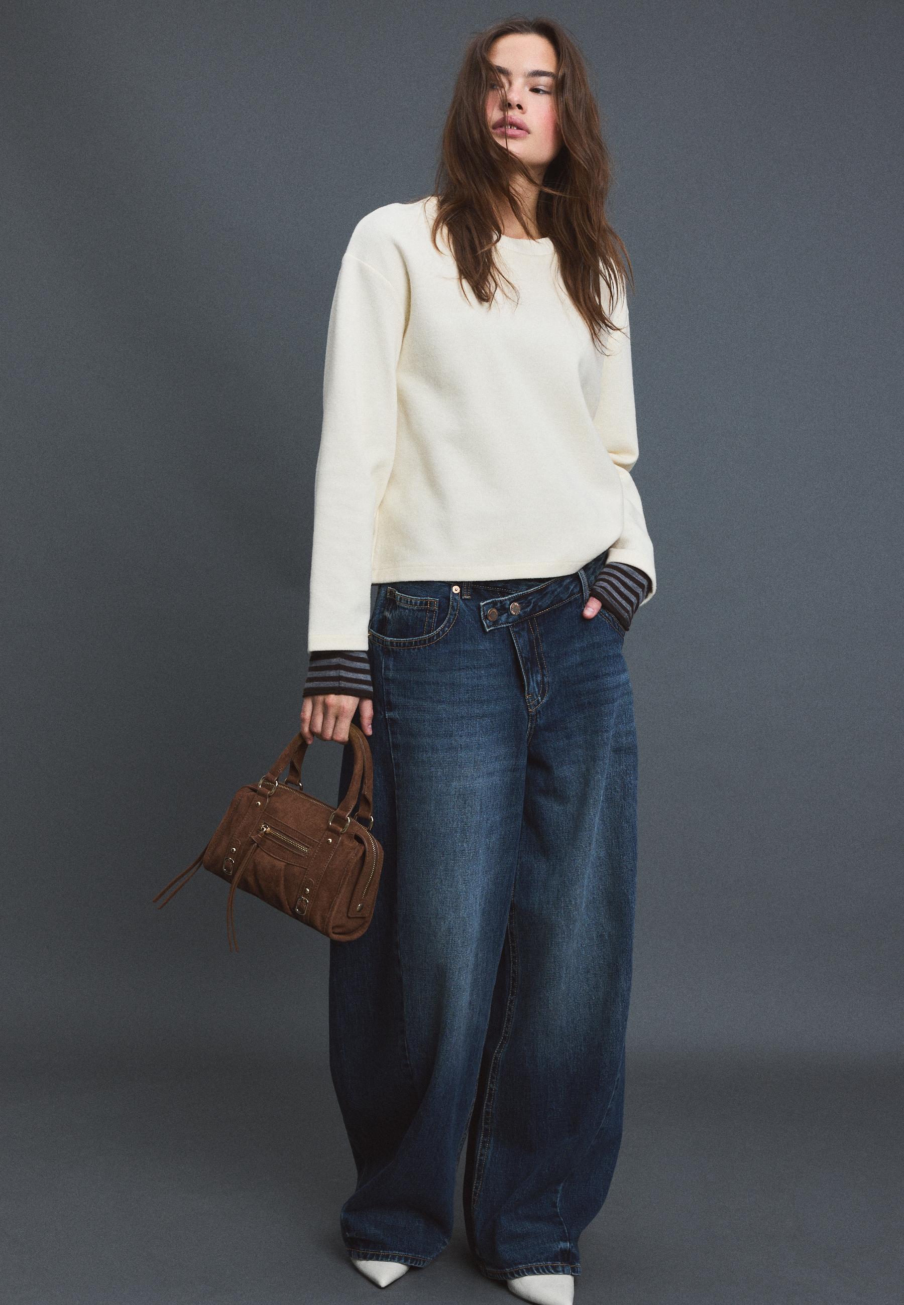 Stradivarius Stickad T-Shirt Med Rund Krage